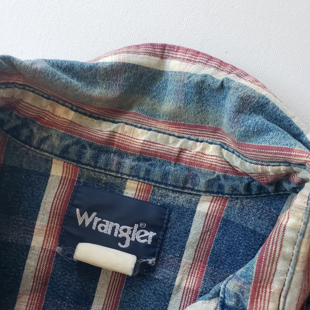 Slim Fit LRG Wrangler Mens Red White Blue Denim Plaid Button Up Western Shirt - Picture 8 of 14